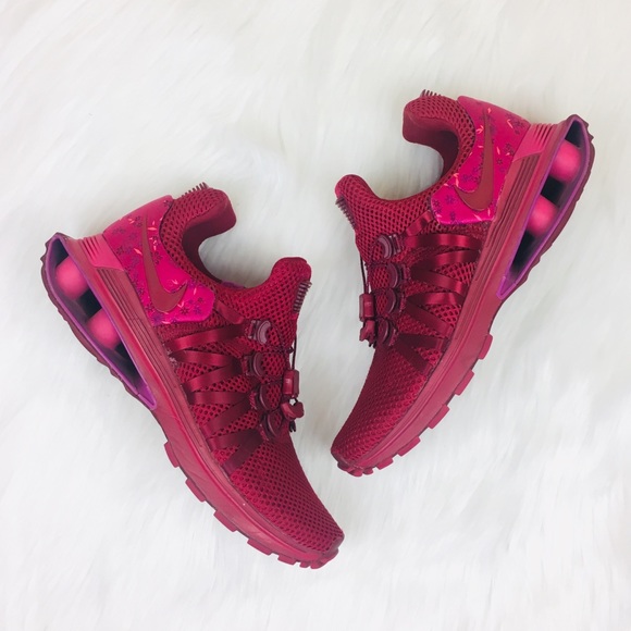 wmns shox gravity